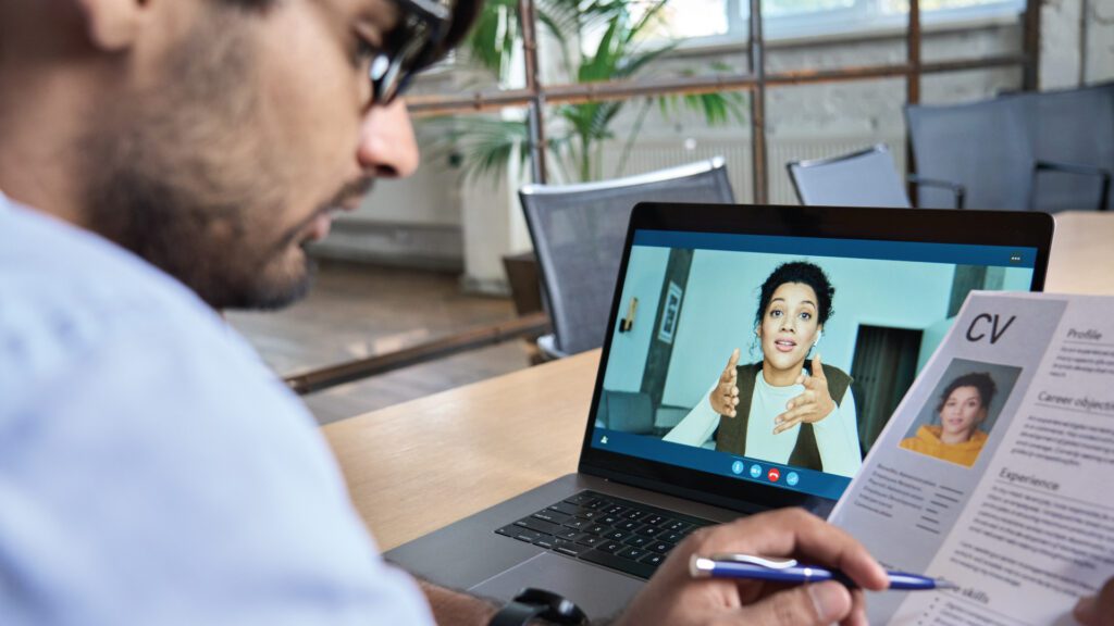 The Right Interview Questions for Effective Offshore Hiring Outsourcing and Offshoring - iSupportWorldwide